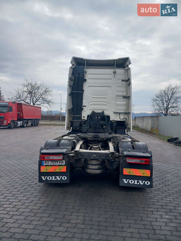 Тягач Volvo FH 13 2015 в Межгорье
