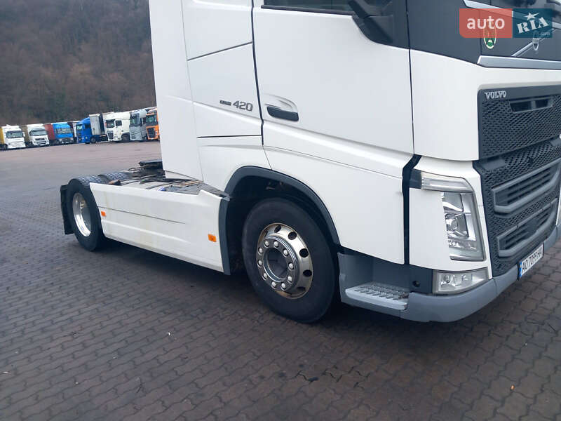 Тягач Volvo FH 13 2015 в Межгорье