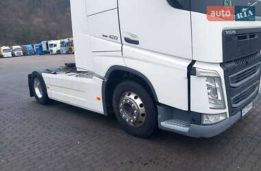 Тягач Volvo FH 13 2015 в 