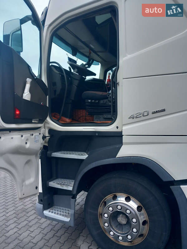 Тягач Volvo FH 13 2015 в Межгорье