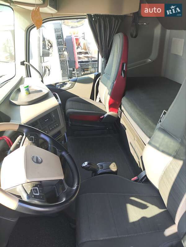 Бензовоз Volvo FH 13 2016 в Одессе