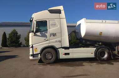 Тягач Volvo FH 13 2013 в Харькове