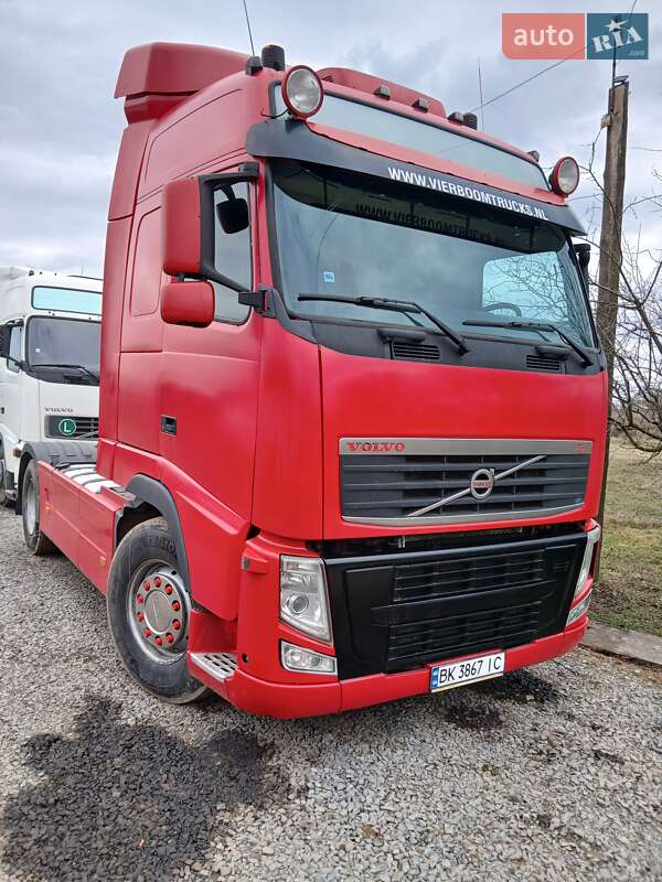 Тягач Volvo FH 13 2010 в Ровно