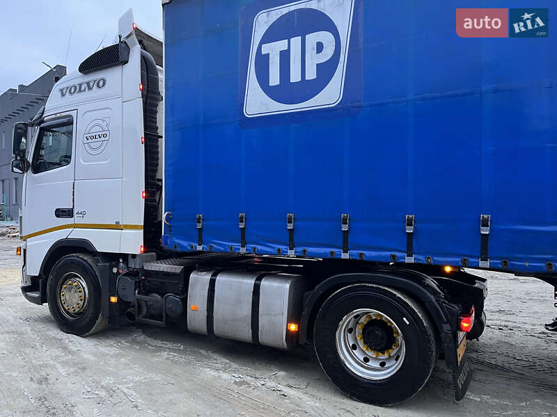 Тягач Volvo FH 13 2007 в Львові