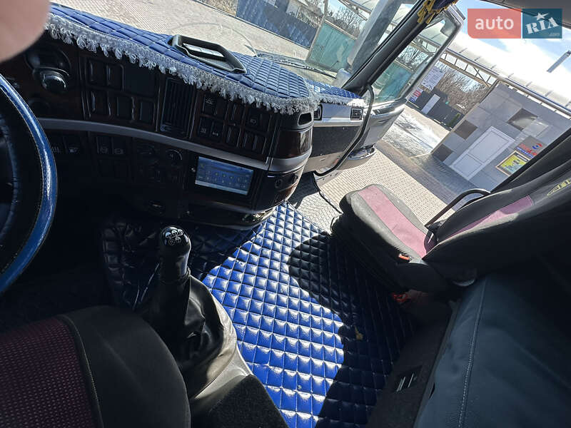 Тягач Volvo FH 13 2005 в Рокитном