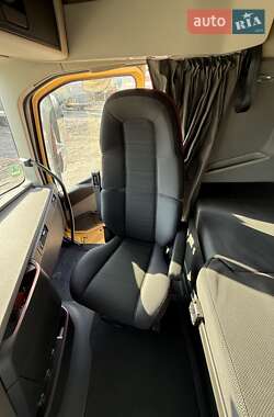 Тягач Volvo FH 13 2013 в 