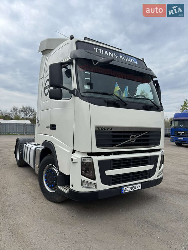 Тягач Volvo FH 13 2013 в Дніпрі