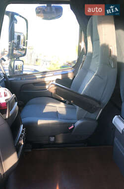 Тягач Volvo FH 13 2013 в 
