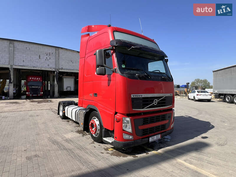 Тягач Volvo FH 13 2013 в Тячеве