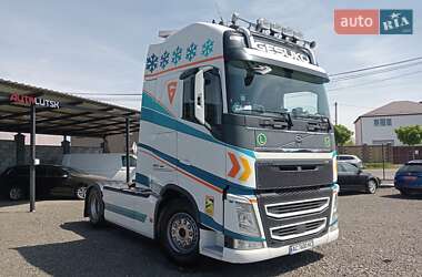 Тягач Volvo FH 13 2015 в Луцке