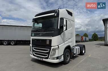 Тягач Volvo FH 13 2013 в Тячеві
