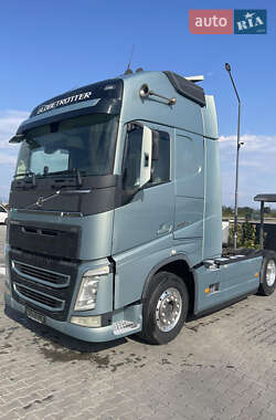 Тягач Volvo FH 13 2013 в Хусті