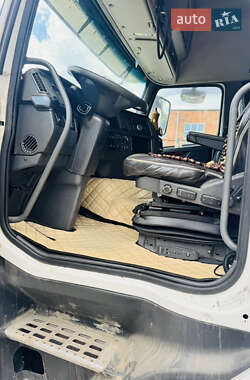 Тягач Volvo FH 13 2011 в 