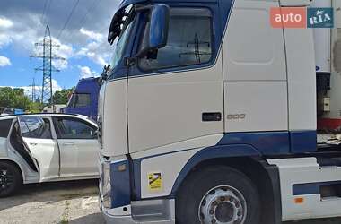 Тягач Volvo FH 13 2010 в 