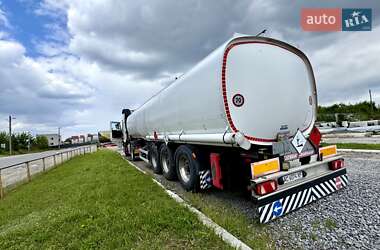 Бензовоз Volvo FH 13 2013 в 