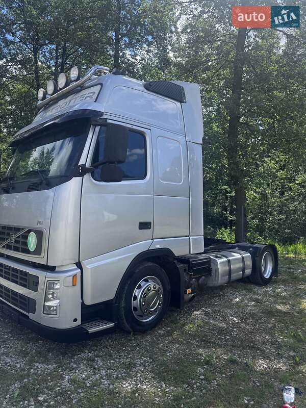 Тягач Volvo FH 13 2008 в Івано-Франківську