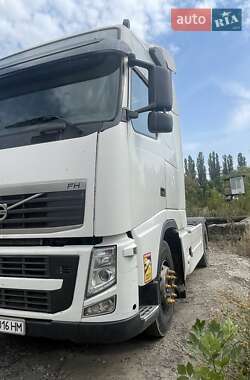 Тягач Volvo FH 13 2009 в 