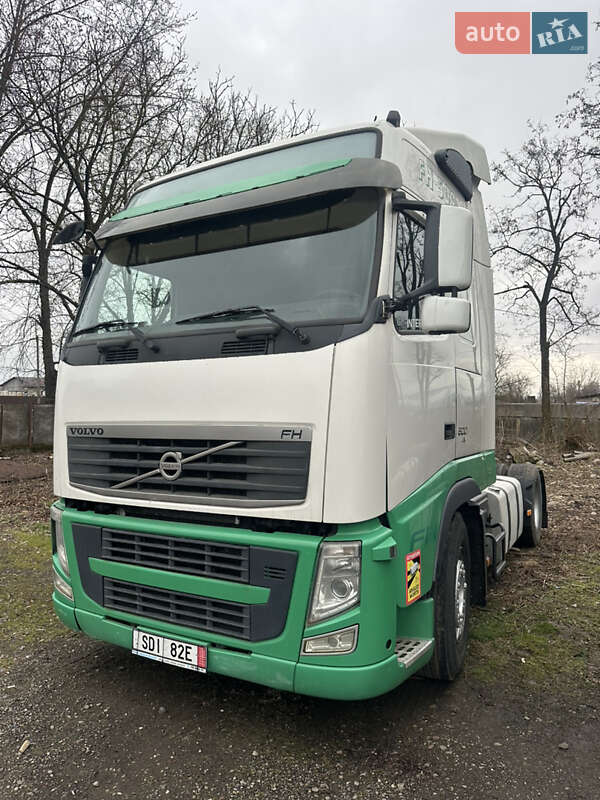 Тягач Volvo FH 13 2012 в 