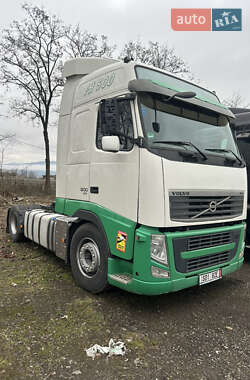 Тягач Volvo FH 13 2012 в 
