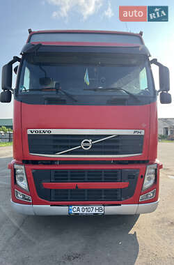 Тягач Volvo FH 13 2010 в 