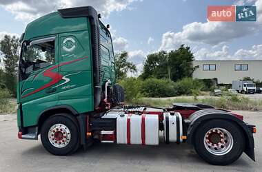 Тягач Volvo FH 13 2014 в 
