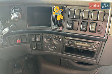 Тягач Volvo FH 13 2013 в 
