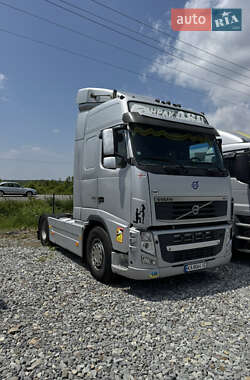 Тягач Volvo FH 13 2008 в Хотине