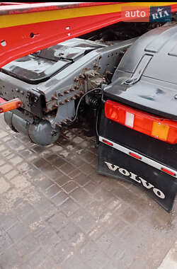 Контейнеровоз Volvo FH 13 2009 в 