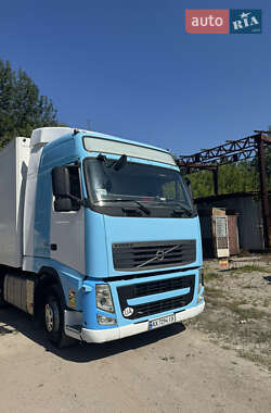 Тягач Volvo FH 13 2009 в 