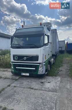 Тентованый Volvo FH 13 2013 в Ровно