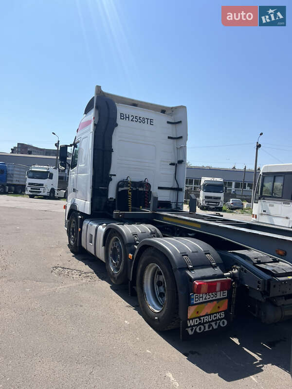 Тягач Volvo FH 13 2006 в Черноморске