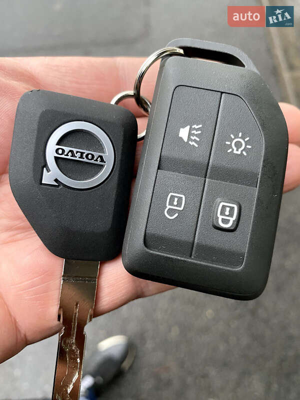 Тягач Volvo FH 13 2021 в Полтаві