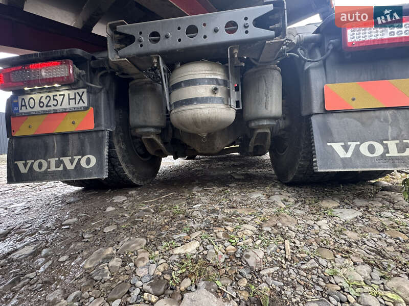 Зерновоз Volvo FH 13 2013 в Межгорье