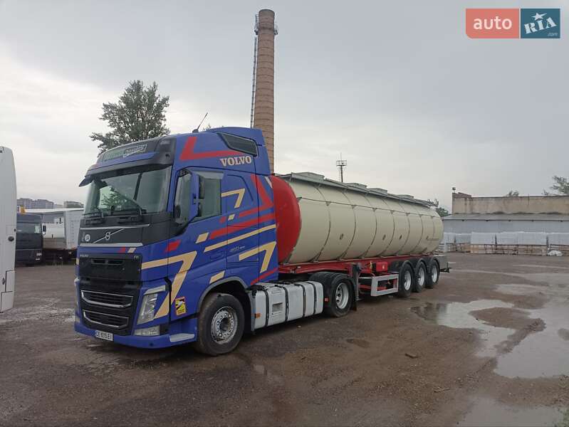 Тягач Volvo FH 13 2016 в Черновцах
