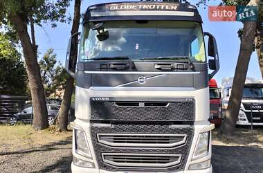 Тягач Volvo FH 13 2015 в 