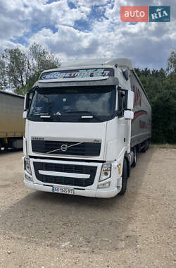 Тягач Volvo FH 13 2009 в Тячеве