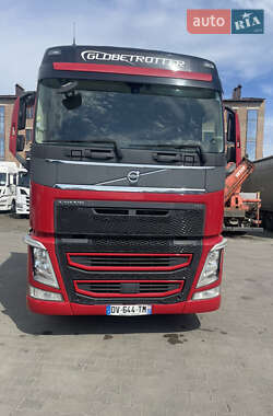 Тягач Volvo FH 13 2015 в 