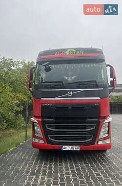 Тягач Volvo FH 13 2014 в Іршаві