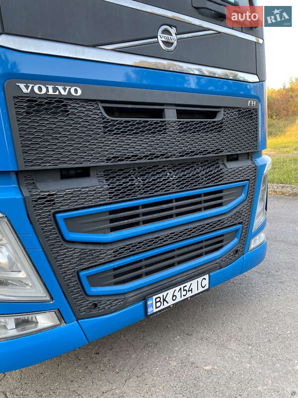 Тягач Volvo FH 13 2014 в Рівному фото 18 Тягач Volvo FH 13 2014 в Рівному