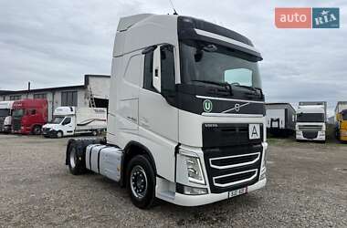 Тягач Volvo FH 13 2013 в 