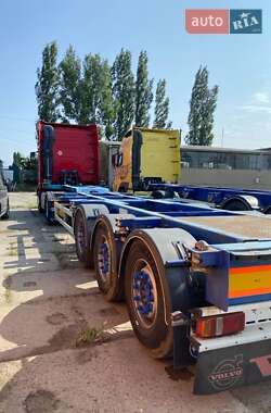 Контейнеровоз Volvo FH 13 2012 в 