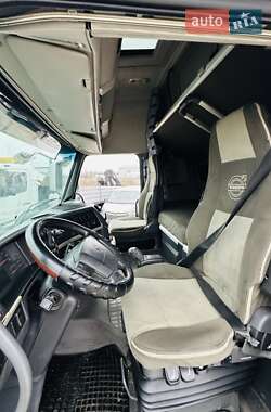 Тягач Volvo FH 13 2010 в 