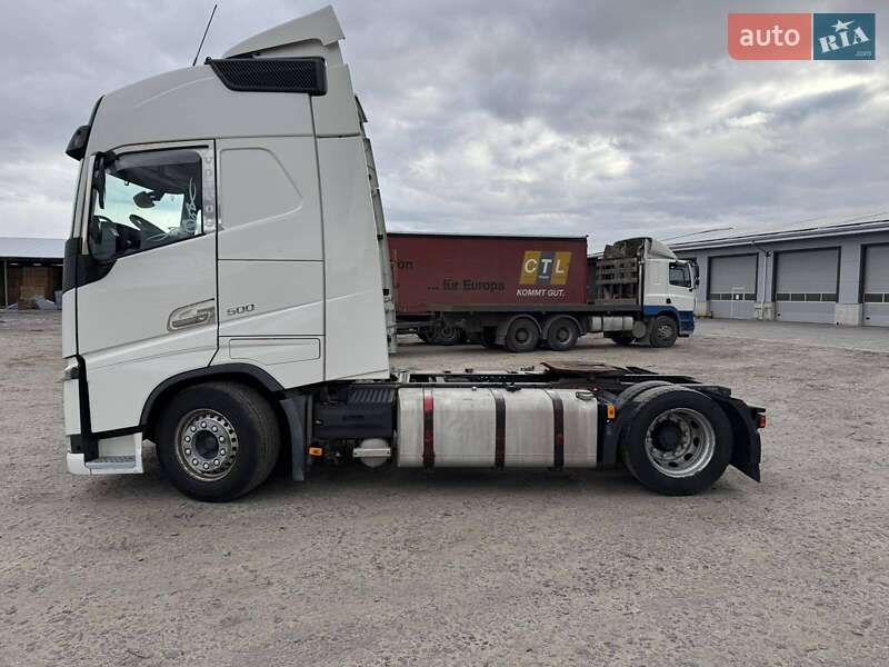 Тягач Volvo FH 13 2015 в Ковеле