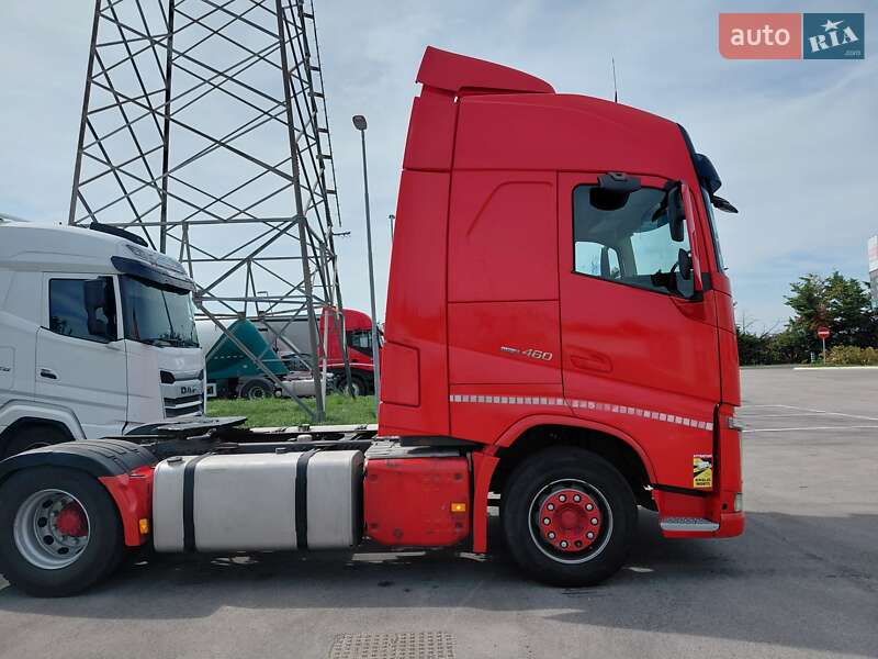 Тягач Volvo FH 13 2015 в Мукачево фото 20 Тягач Volvo FH 13 2015 в Мукачево