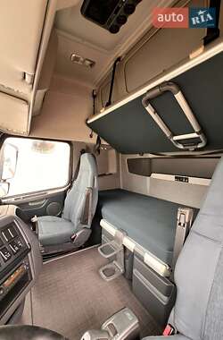 Тягач Volvo FH 13 2012 в  фото 15 Тягач Volvo FH 13 2012 в