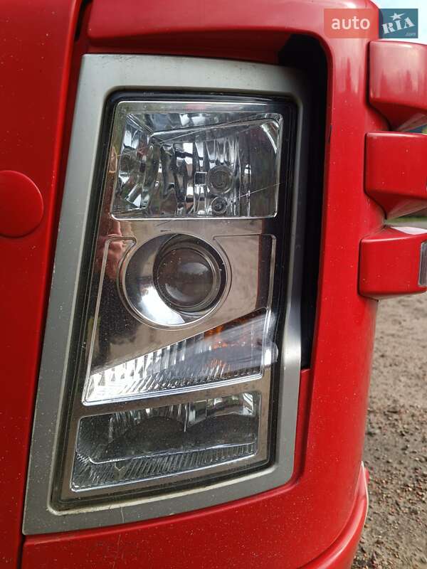Тягач Volvo FH 13 2009 в  фото Тягач Volvo FH 13 2009 в