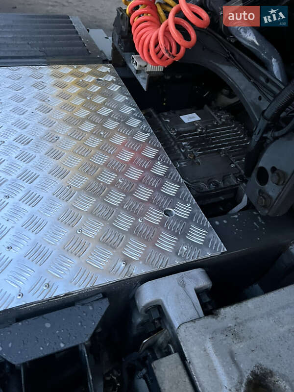 Тягач Volvo FH 13 2012 в Луцке фото 5 Тягач Volvo FH 13 2012 в Луцке