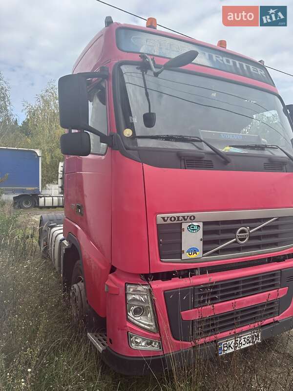 Тягач Volvo FH 13 2012 в Рівному