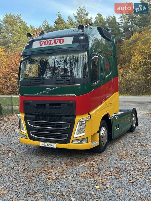 Тягач Volvo FH 13 2015 в Бродах фото 5 Тягач Volvo FH 13 2015 в Бродах