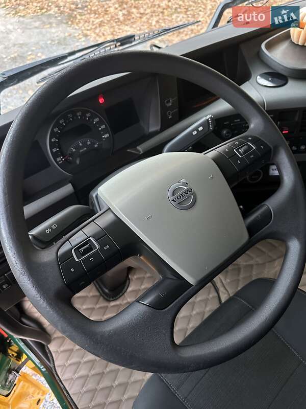 Тягач Volvo FH 13 2015 в Бродах фото 122 Тягач Volvo FH 13 2015 в Бродах